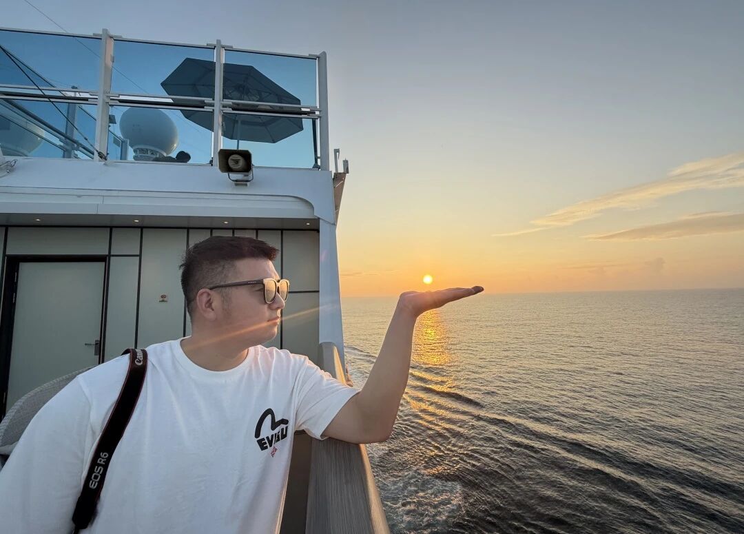 aba24f0ffa822b806b4d7786aea4d243.jpg 2025乐林金牌客户豪华邮轮之旅荣耀返航